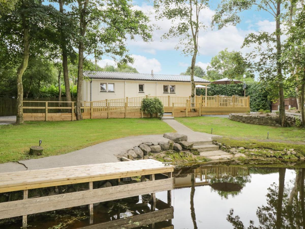 Port Heron Lodge Athlone Bagian luar foto