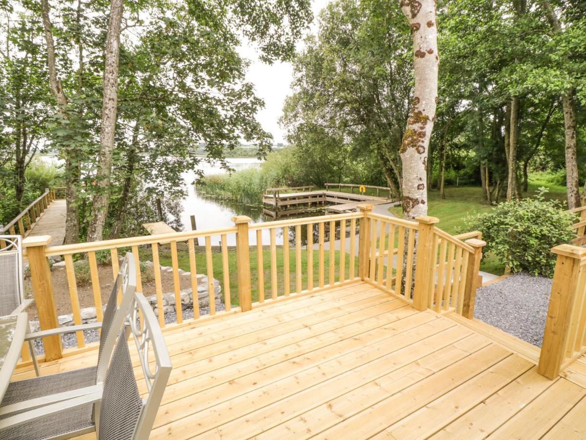 Port Heron Lodge Athlone Bagian luar foto